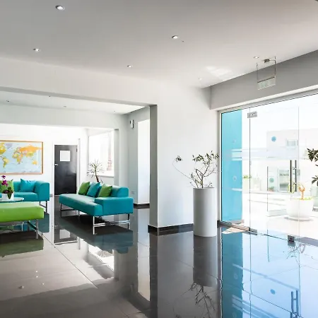 Bright, Charming, And Well-Planned Vacation Flat For A Small Family All Yours Apartment