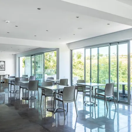 アパート Bright, Charming, And Well-Planned Vacation Flat For A Small Family All Yours