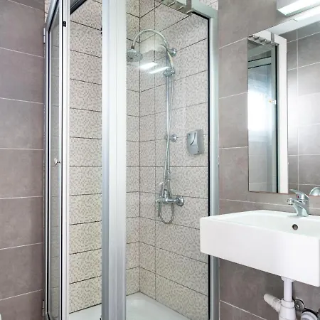 アパート Bright, Charming, And Well-Planned Vacation Flat For A Small Family All Yours